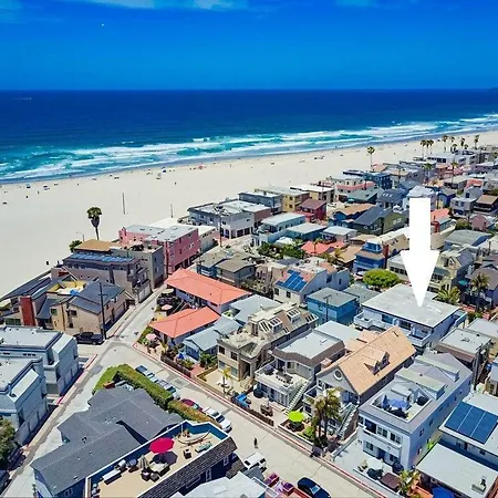Avalon Beach 3